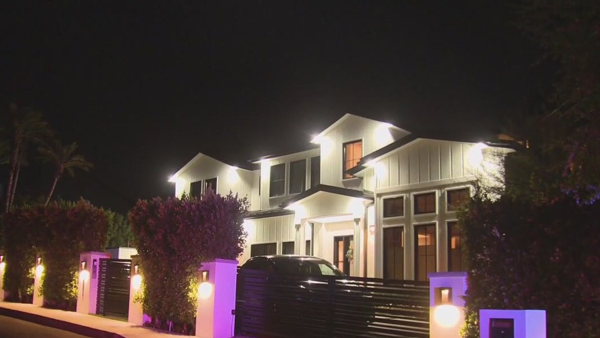 Music producers hit by Encino burglary crew